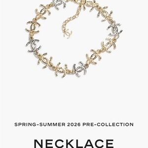 Chanel custom jewelry Chunky necklace.